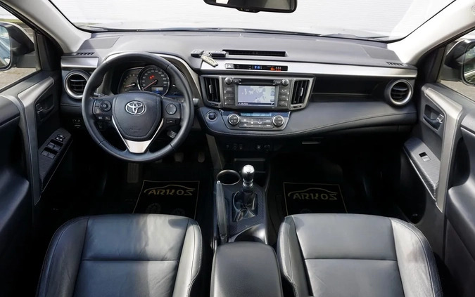 Toyota RAV4 cena 54900 przebieg: 137680, rok produkcji 2014 z Działdowo małe 781